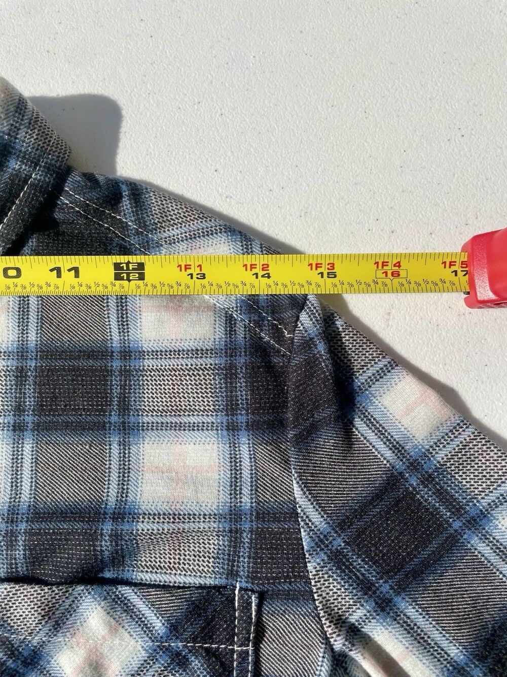 Fashion Nova Women’s Blue Plaid Button Down Flannel Shirt Size Small - Picture 5 of 8
